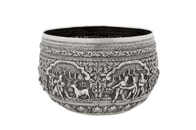 Lot 182 - An early 20th century Burmese silver bowl, Rangoon circa 1930