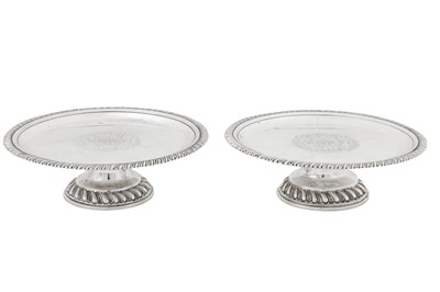 Lot 479 - A pair William III Britannia standard silver toilet service or dressing set footed small salvers or tazza, London 1700 by Joseph Ward