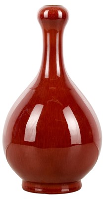 Lot 838 - A CHINESE SANG-DE-BOEUF GARLIC-MOUTH VASE