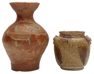 Lot 710 - A CHINESE CHANGSHA JAR AND AN AMBER-GLAZED JAR