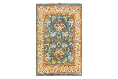 Lot 88 - A FINE USHAK DESIGN CARPET