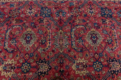 Lot 80 - A FINE LARGE INDO-TABRIZ CARPET
