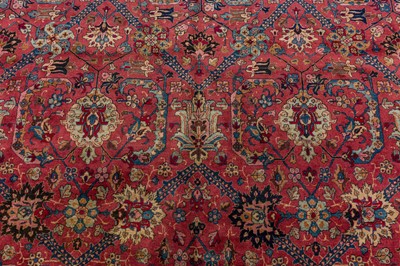 Lot 80 - A FINE LARGE INDO-TABRIZ CARPET