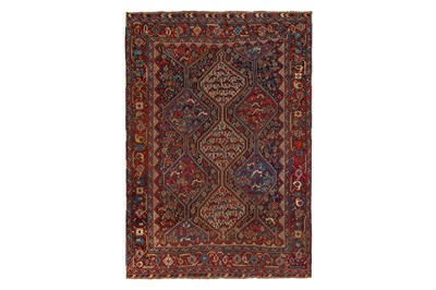 Lot 42 - AN ANTIQUE HAMSEH RUG, SOUTH-WEST PERSIA