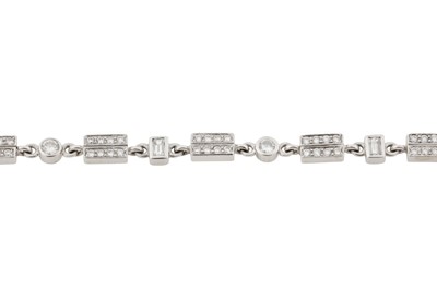Lot 232 - A DIAMOND BRACELET
