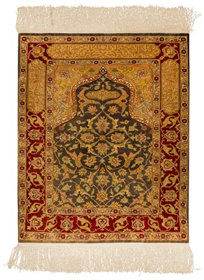Lot 17 - AN EXTREMELY FINE SILK AND METAL THREAD SIGNED HEREKE PRAYER RUG, TURKEY