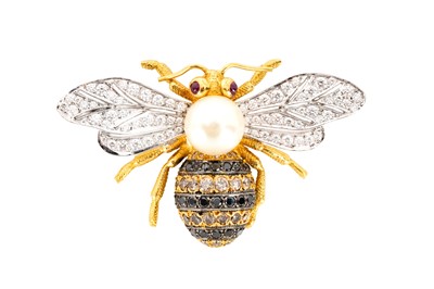 Lot 200 - A GEM-SET BEE BROOCH