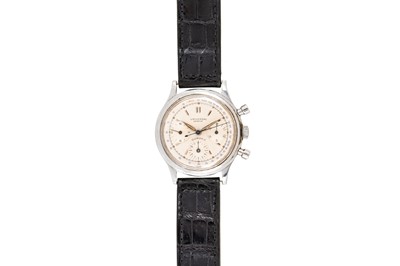 Lot 351 - UNIVERSAL - CHRONOGRAPH WRISTWATCH