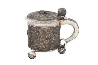 Lot 312 - An early 20th century Swedish 800 standard silver gilt tankard, Stockholm 1900 by Gustav Mollenberg