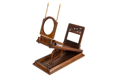 Lot 38 - An Unmarked Tabletop Graphoscope