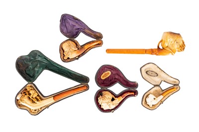 Lot 26 - A GROUP OF FIVE MEERSCHAUM PIPES, 19TH CENTURY
