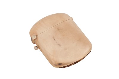 Lot 6 - A George V 9 carat gold vesta case, Birmingham 1914 by Robert Chandler