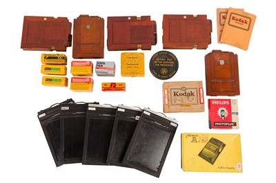 Lot 456 - Mixed cameras accessories - films and meters
