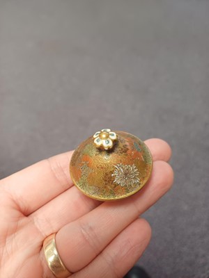 Lot 455 - A SMALL JAPANESE SATSUMA TEAPOT AND COVER BY YABU MEIZAN