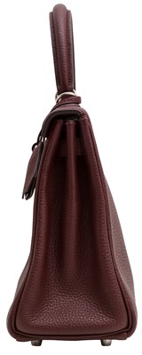 Lot 33 - Hermès Rouge Sellier Togo Kelly Retourne 25