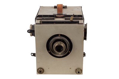 Lot 151 - A Rare Early Schneider & Munze Tri Color Hand Cranked Cine Camera Outfit