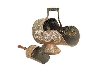 Lot 255 - A VICTORIAN BRASS COAL SCUTTLE AND SHOVEL