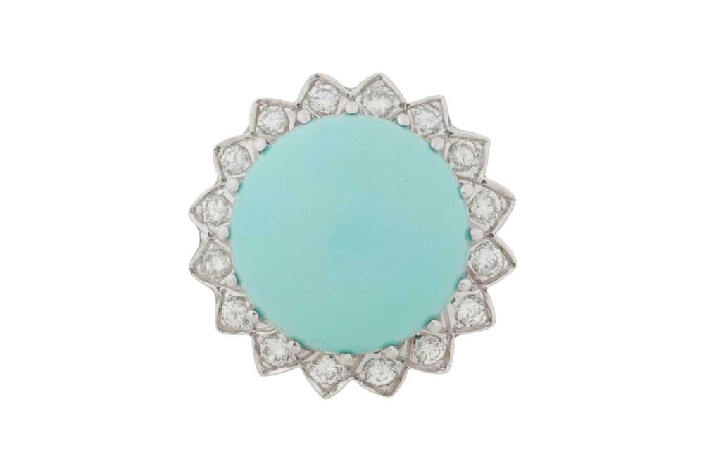 Lot 253 - A COMPOSITE TURQUOISE AND DIAMOND RING