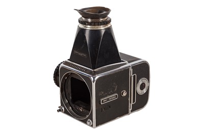 Lot 179 - A Hasselblad 500 C Medium Format SLR Camera Body