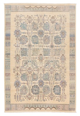 Lot 19 - A FINE CARPET OF SHAH ABBAS DESIGN