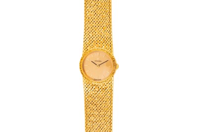 Lot 327 - OMEGA - LADY'S 18K GOLD BRACELET WATCH