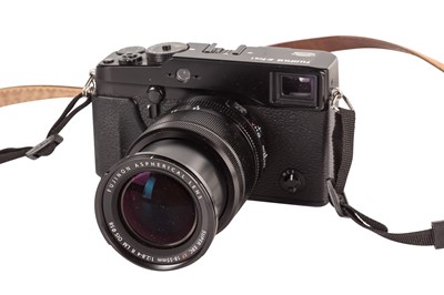 Lot 403 - A Fuji X-Pro 1 Digital Mirrorless Camera