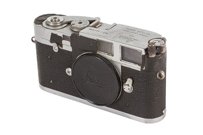 Lot 218 - A Leica M2 Rangefinder Body