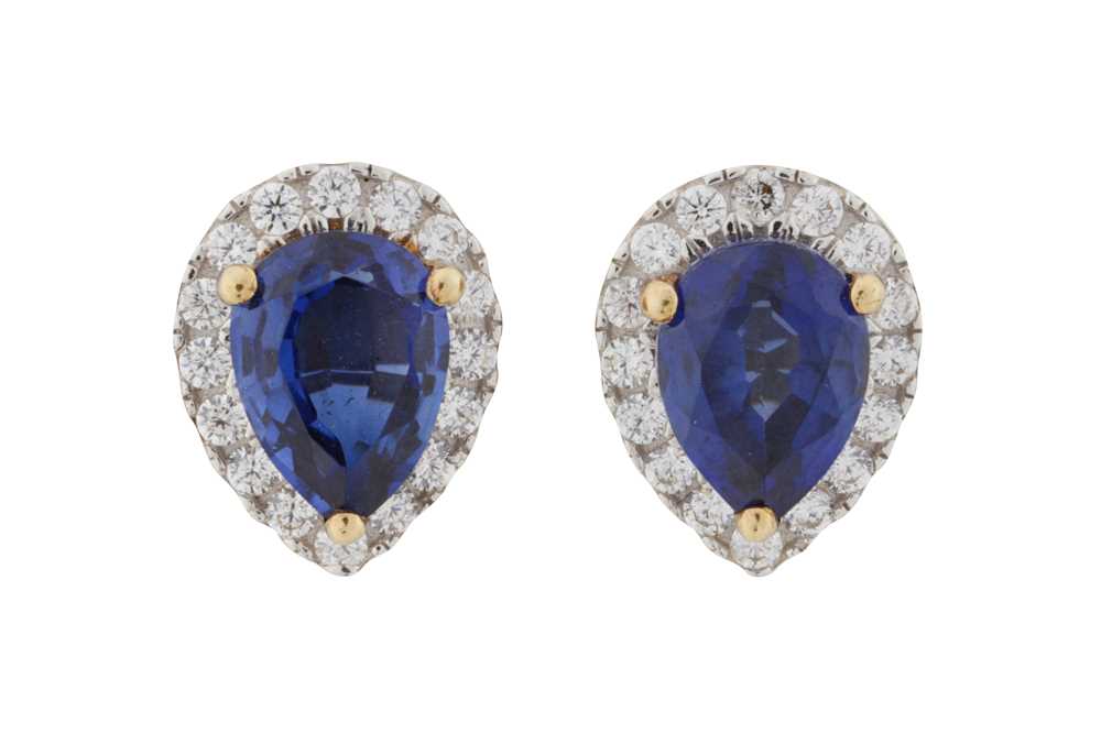 Lot 240 - A PAIR OF SAPPHIRE AND DIAMOND STUD EARRINGS
