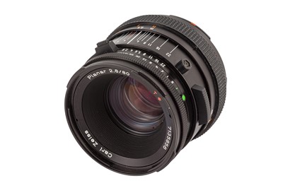 Lot 189 - A Carl Zeiss 80mm f/2.8 Planar CF T* Lens