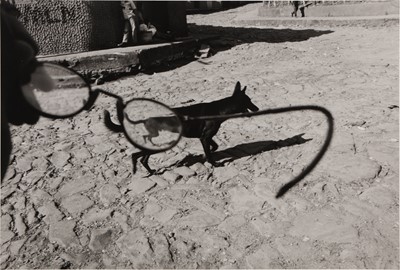 Lot 18 - Larry Towell (b.1953)