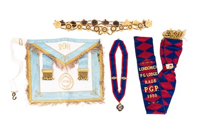 Lot 23 - A CASED SET OF ROYAL ANTEDILUVIAN ORDER OF BUFFALOES REGALIA