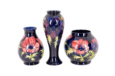 Lot 142 - MOORCROFT