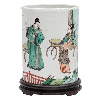 Lot 162 - A Chinese famille-verte 'figural' brush pot, bitong, 19th - 20th century