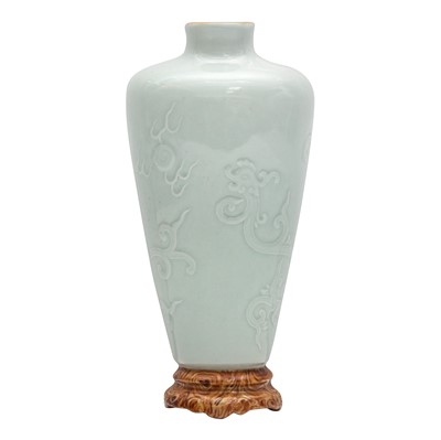 Lot 111 - A Chinese celadon glazed and faux-bois 'chilong' wall vase, 19th/20th century