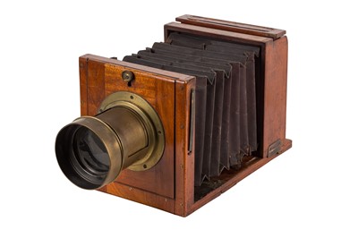 Lot 58 - An Unmarked Wet Plate Tailboard Camera c.1860s