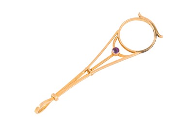 Lot 383 - A RARE GOLD CIGARETTE HOLDER