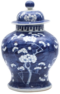 Lot 814 - A CHINESE BLUE AND WHITE 'PRUNUS' VASE AND COVER