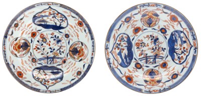 Lot 339 - A pair of Chinese export Imari 'floral' dishes, Qing Dynasty, Yongzheng - Qianlong Period