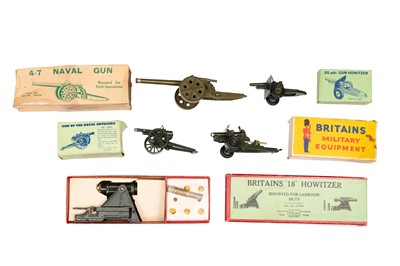 Lot 272 - A MIXED GROUP OF BRITAINS GUNS