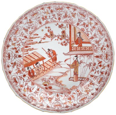 Lot 511 - A CHINESE IRON-RED AND GILT-DECORATED 'BLOOD AND MILK' DISH