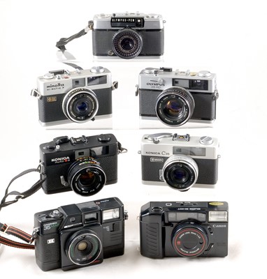 Lot 424 - Olympus 35RD & Other Compact Film Cameras.