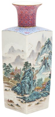 Lot 588 - A SMALL CHINESE QIANJIANG CAI SQUARE VASE
