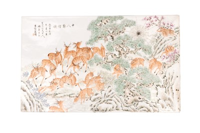 Lot 62 - A CHINESE QIANJIANG CAI 'DEER' PLAQUE