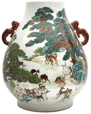 Lot 231 - A LARGE CHINESE FAMILLE-ROSE 'HUNDRED DEER' VASE, HU