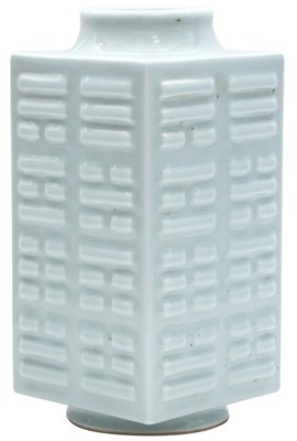 Lot 213 - A CHINESE CELADON-GLAZED 'TRIGRAM' VASE, CONG