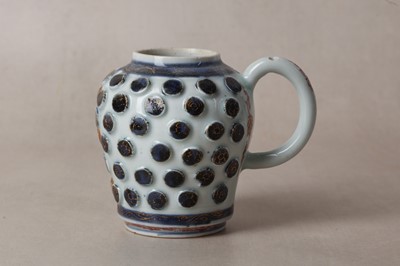Lot 450 - A RARE JAPANESE ARITA TANKARD