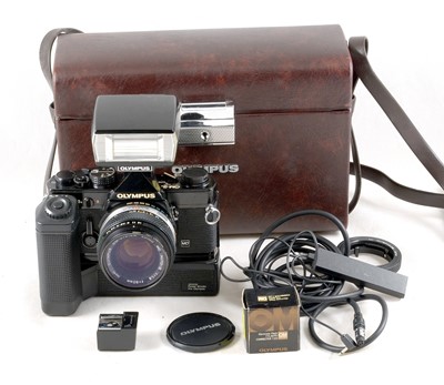 Lot 267 - Black Olympus OM-2n Flash Outfit.