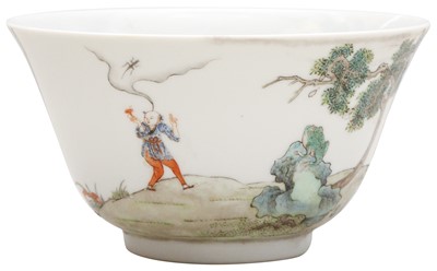 Lot 591 - A CHINESE FAMILLE-ROSE 'IMMORTALS' BOWL