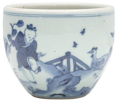 Lot 54 - A SMALL CHINESE BLUE AND WHITE 'BOY AND CHICKEN' JARDINIÈRE
