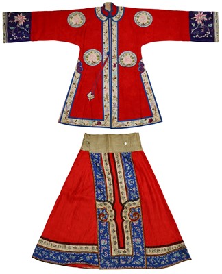 Lot 138 - A CHINESE SILK EMBROIDERED RED-GROUND ROBE AND SKIRT